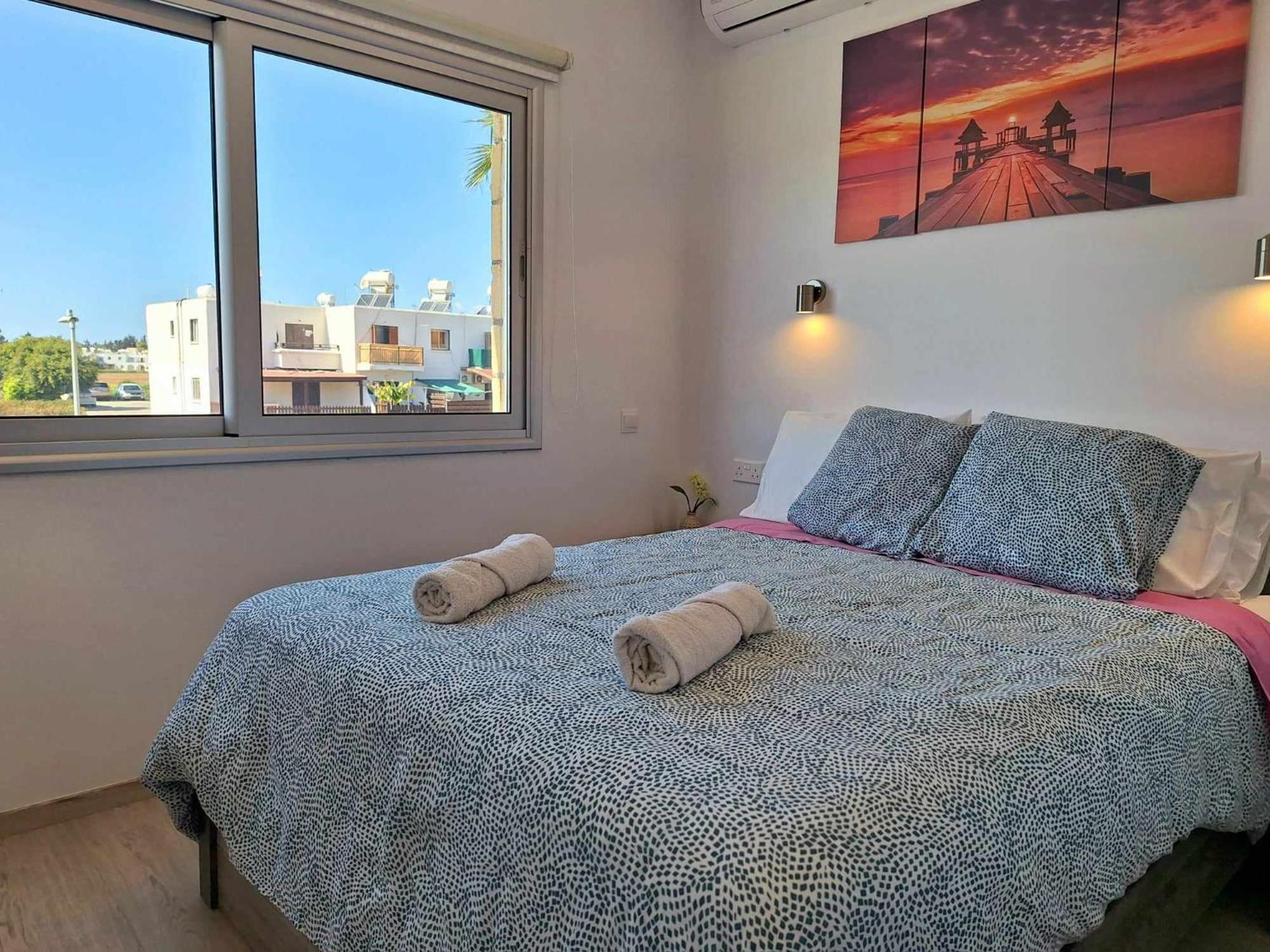Charming Holiday Retreat Kato Paphos Apt 400M To The Beach Luaran gambar
