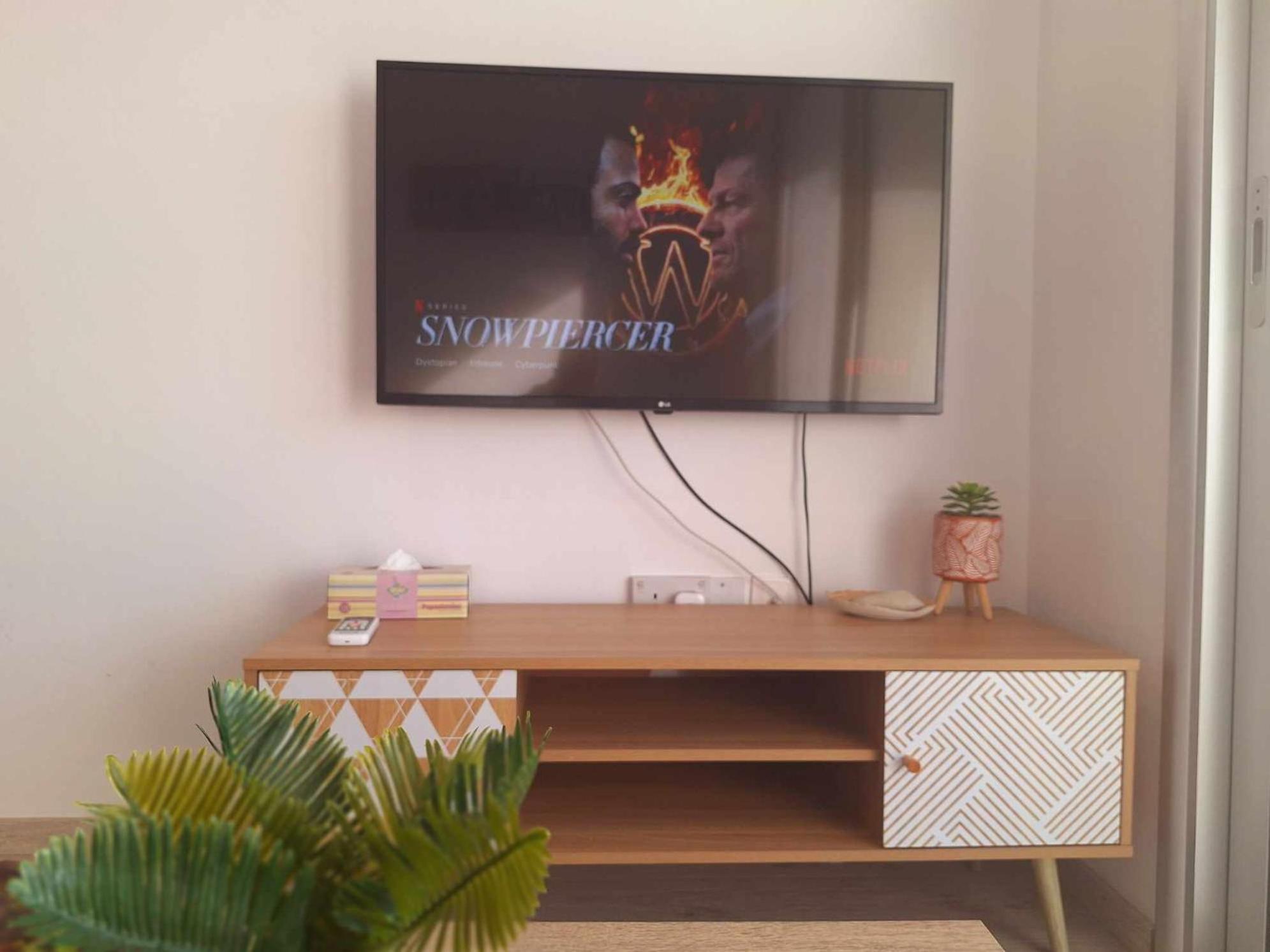Charming Holiday Retreat Kato Paphos Apt 400M To The Beach Luaran gambar